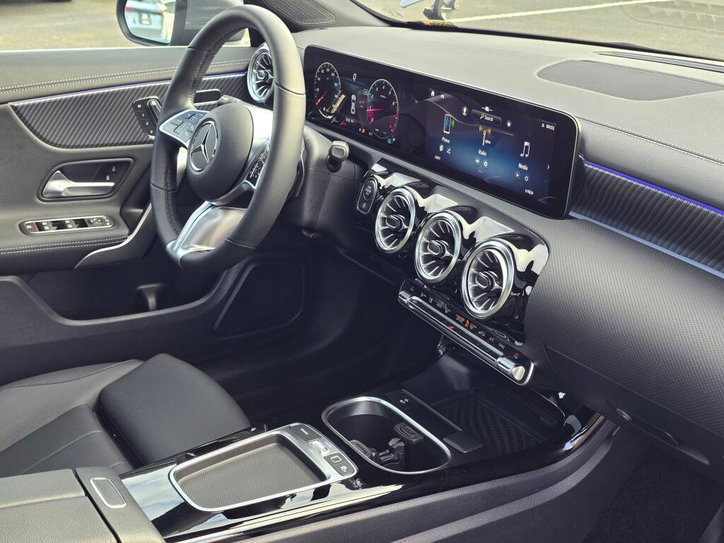 Used 2026 Mercedes-Benz CLA 250 4MATIC image 27