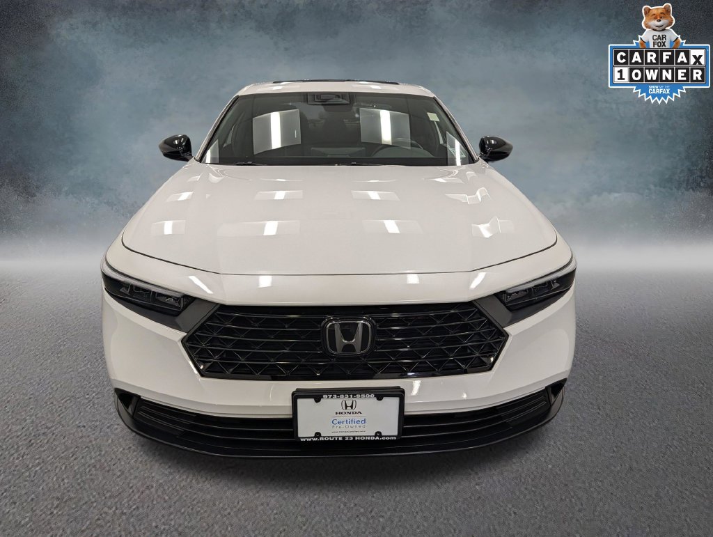 Used 2024 Honda Accord Sport image 2