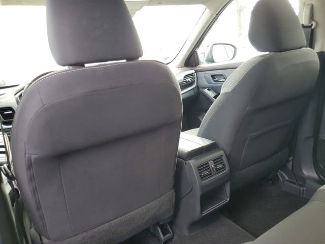 Used 2021 Nissan Rogue S image 10
