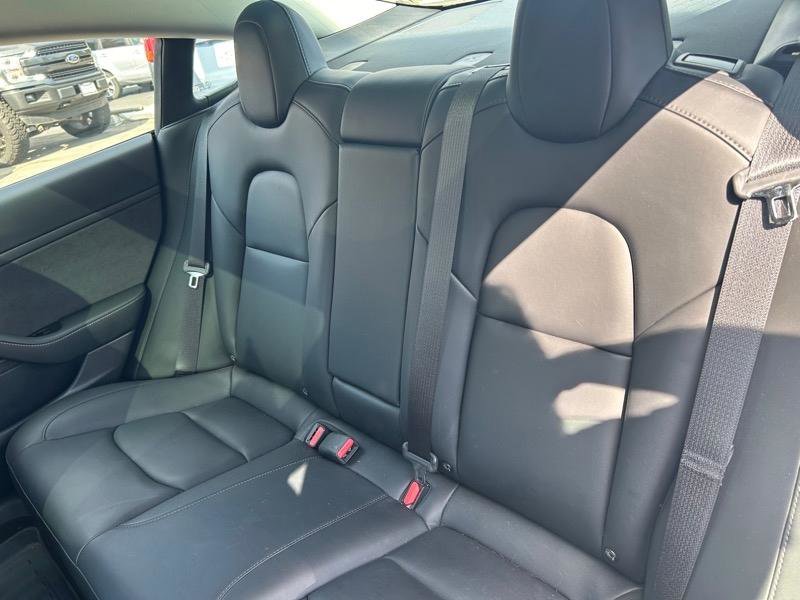 Used 2020 Tesla Model 3 Standard Range Plus image 15
