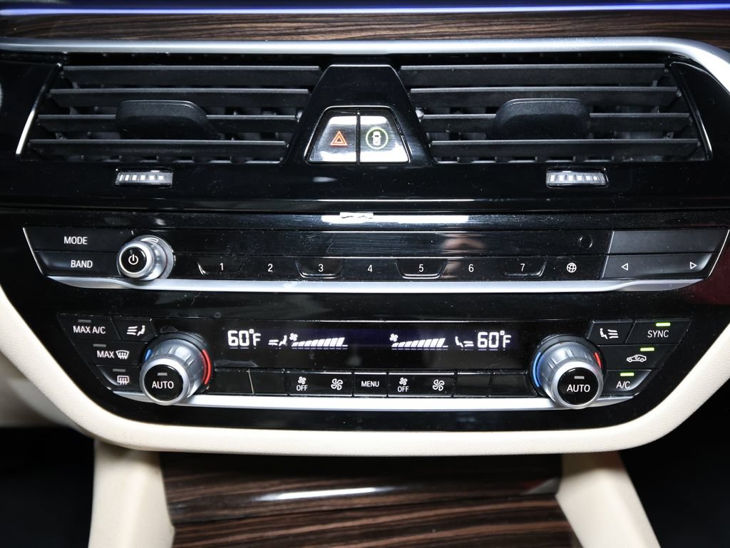 Used 2020 BMW 530i RWD image 20