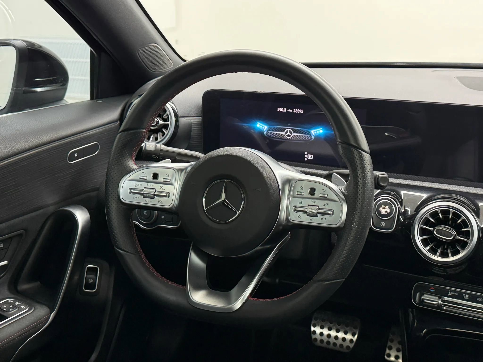 Used 2022 Mercedes-Benz A 220 4MATIC image 17