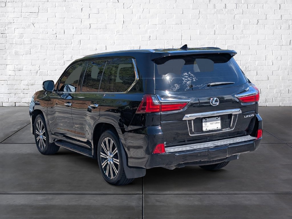 Used 2021 Lexus LX 570 4WD w/ Luxury Package image 5