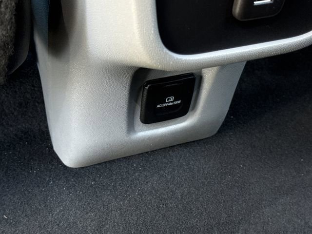 Used 2022 GMC Terrain SLT w/ Infotainment Package II image 12