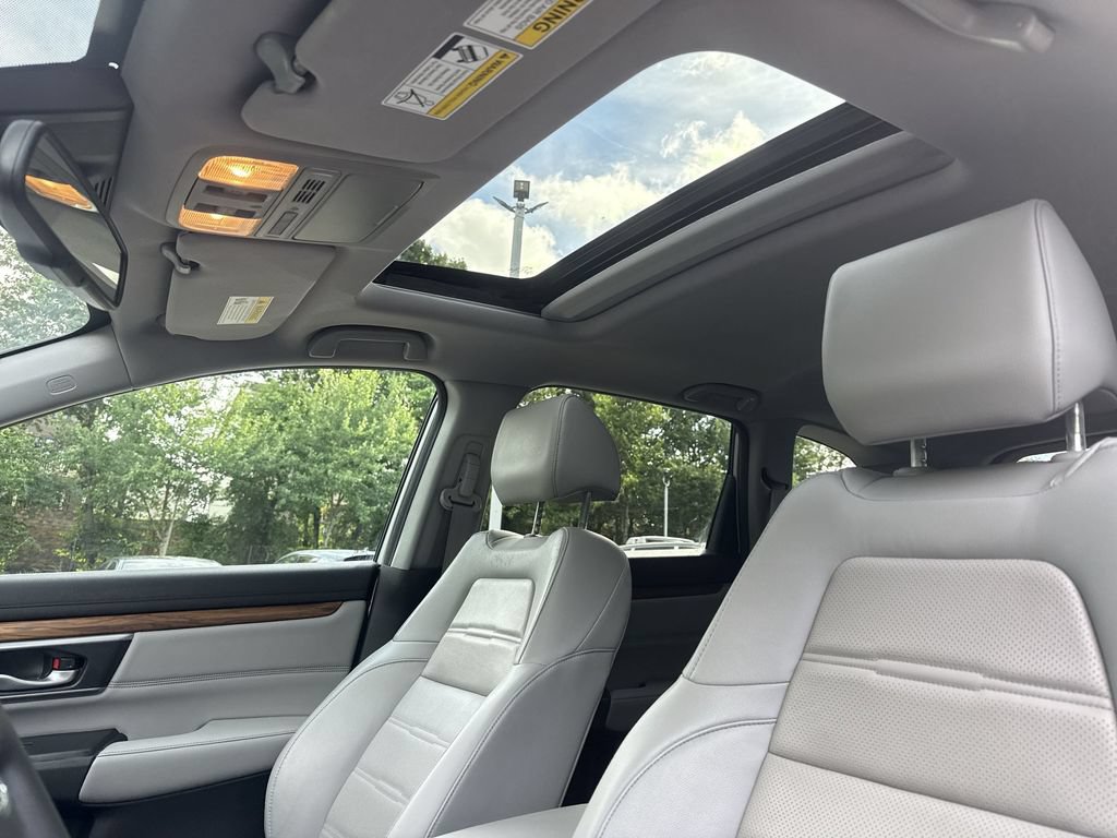 Used 2018 Honda CR-V Touring image 16