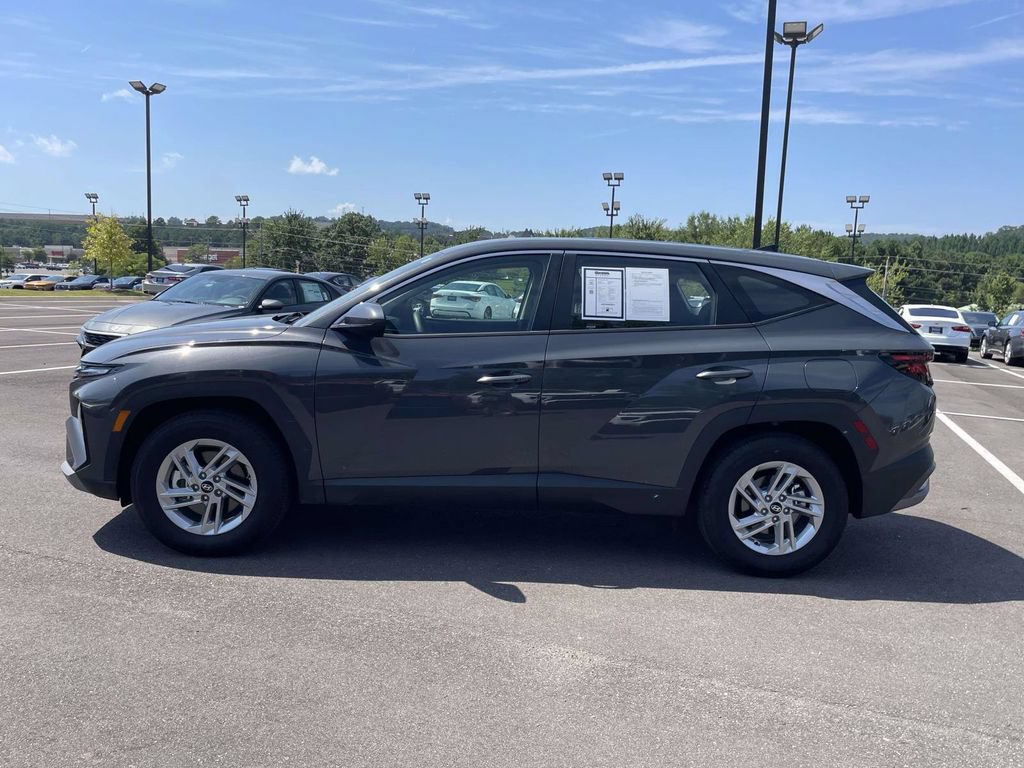 Certified 2026 Hyundai Tucson SE FWD image 6