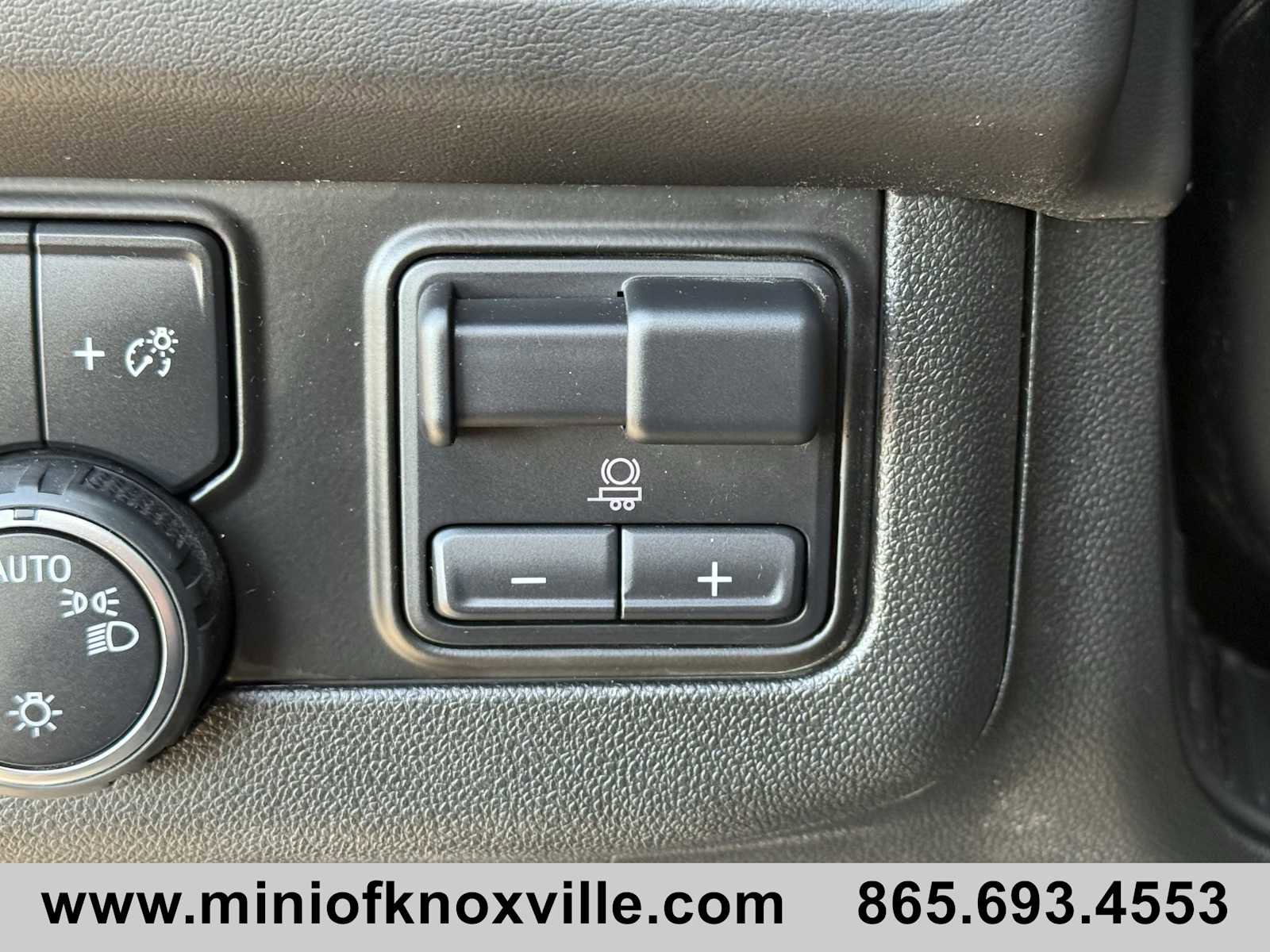 Used 2023 Chevrolet Tahoe Z71 w/ Z71 Off-Road Package image 25