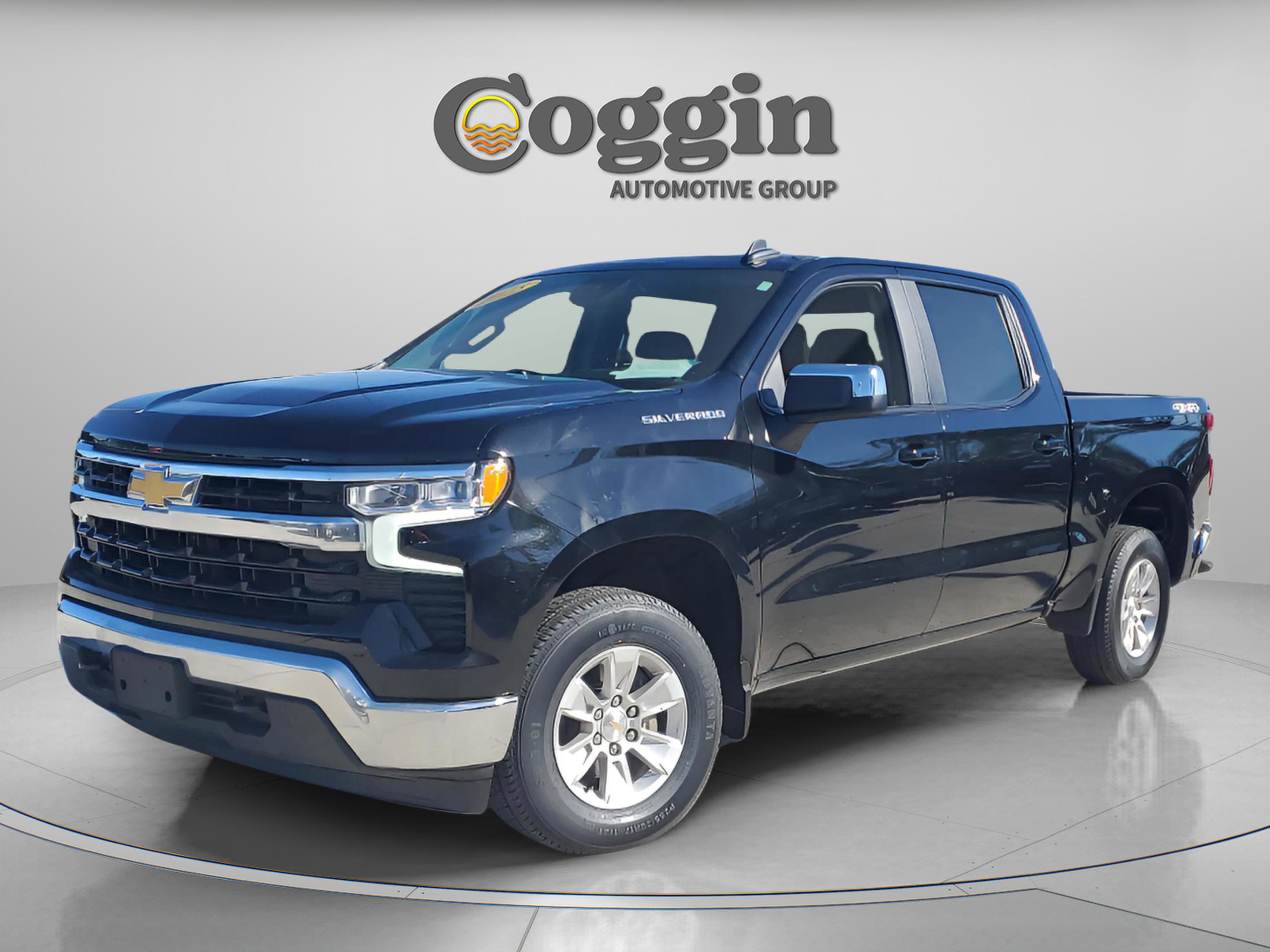 Used 2025 Chevrolet Silverado 1500 LT AWD/4WD image 5