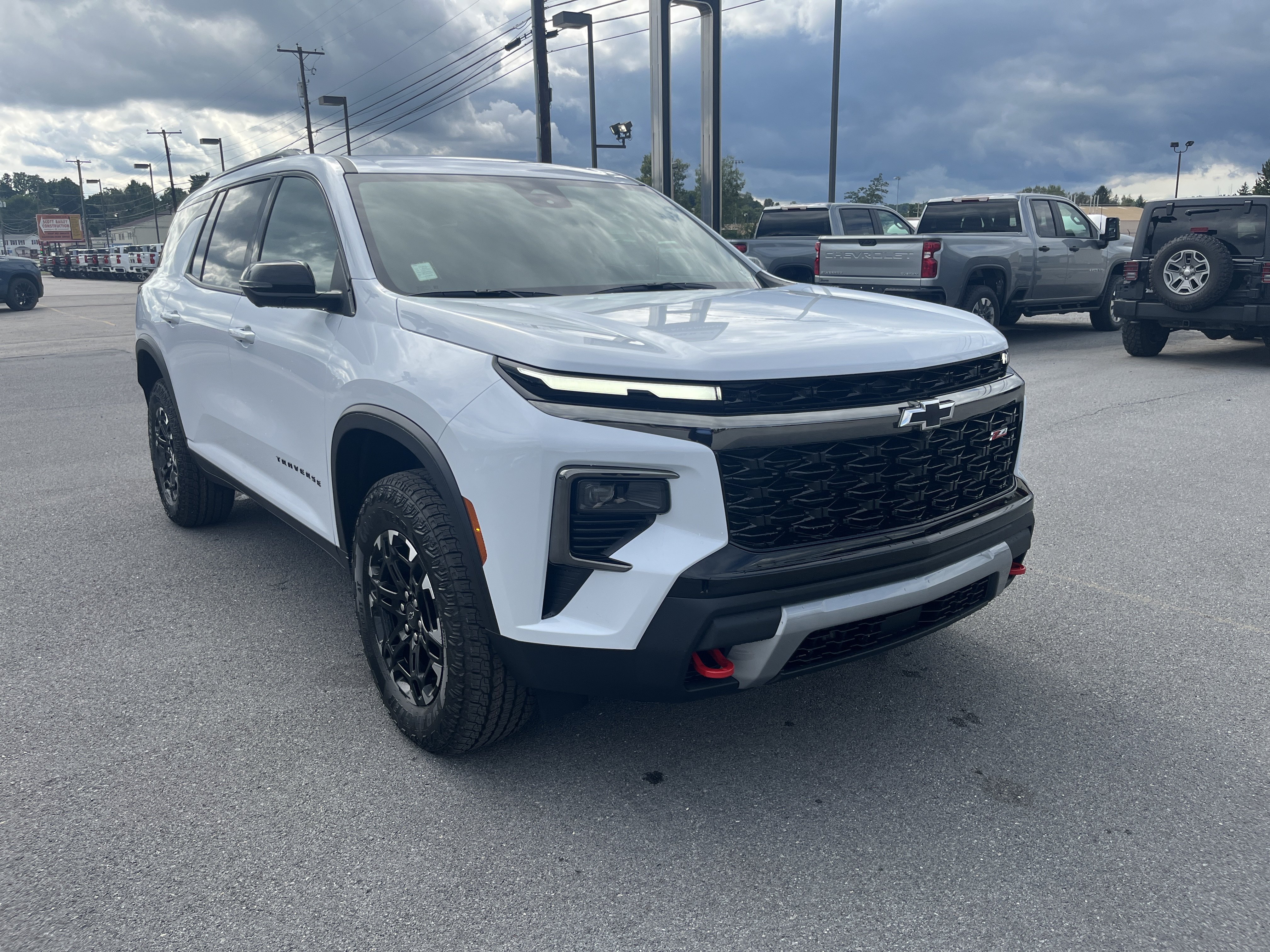 New 2027 Chevrolet Traverse Z71 w/ Driver Confidence Package