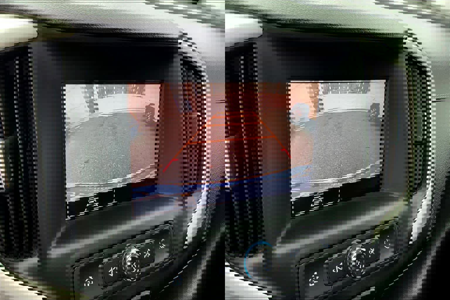 Certified 2022 GMC Terrain SLE w/ Driver Convenience Package image 27