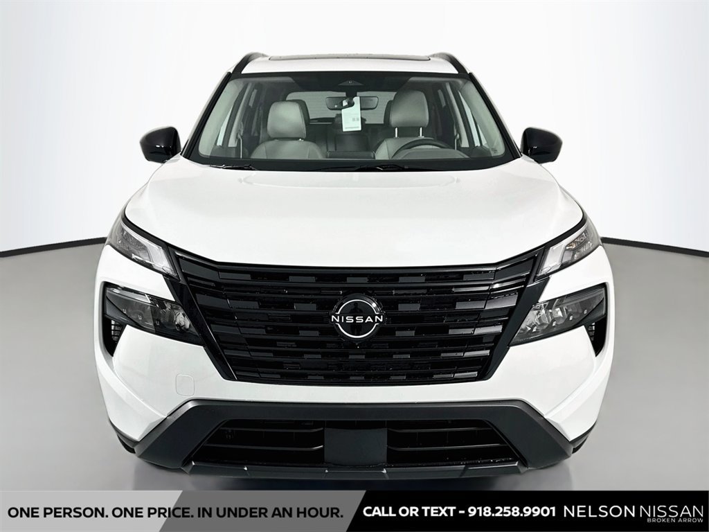 New 2026 Nissan Rogue Dark Armor FWD image 2