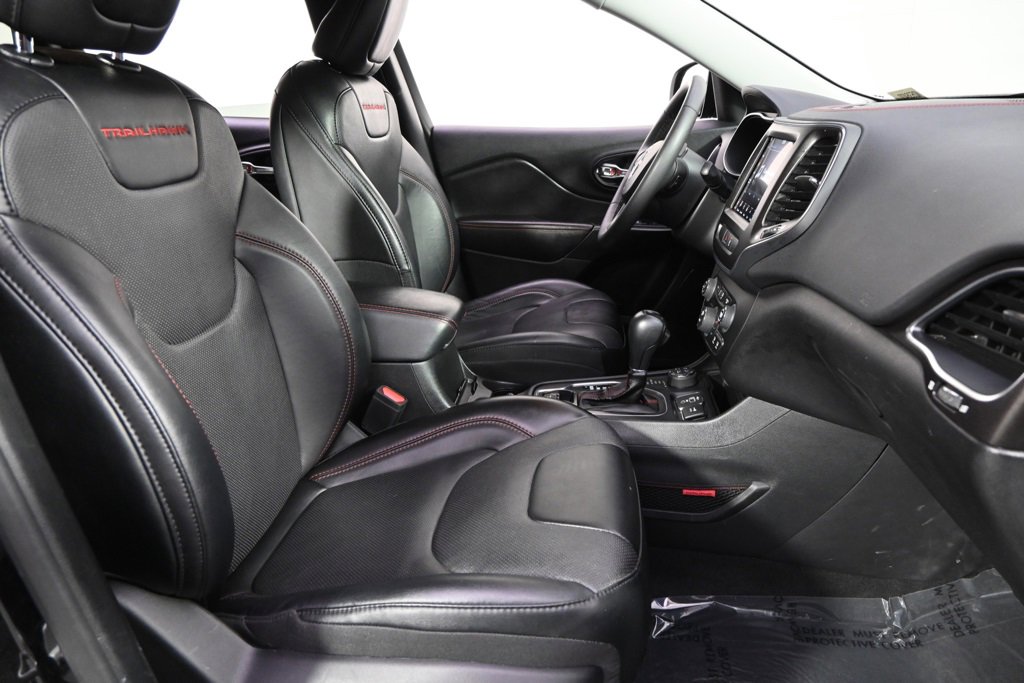 Used 2022 Jeep Cherokee Trailhawk w/ Sound & Nav Group image 15