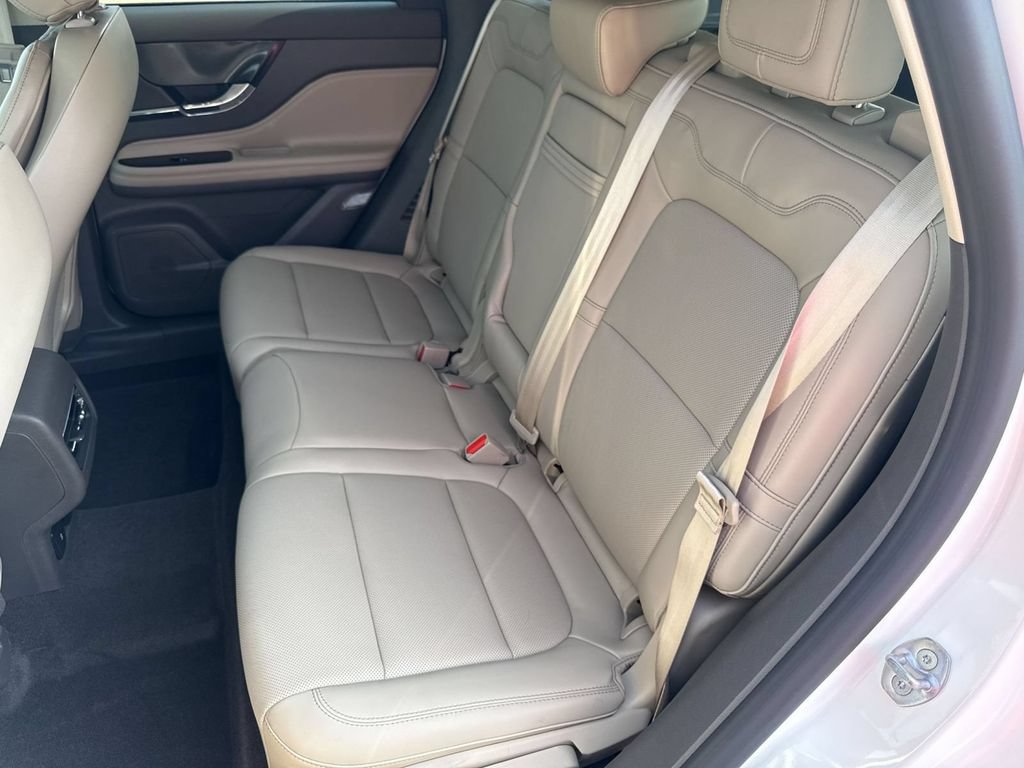 Certified 2024 Lincoln Corsair AWD w/ Equipment Group 101A image 26