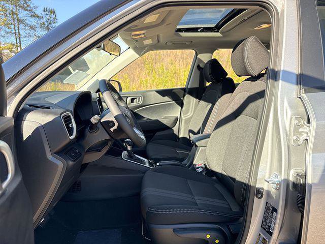 New 2026 Hyundai Venue SEL image 13