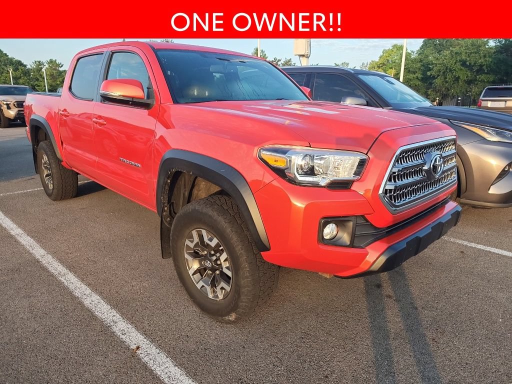 Used 2016 Toyota Tacoma TRD Off-Road w/ Towing Package AWD/4WD image 3