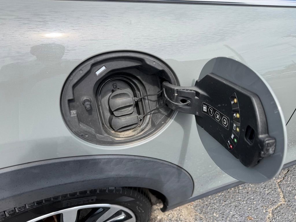 Used 2022 MINI Cooper SE FWD image 25