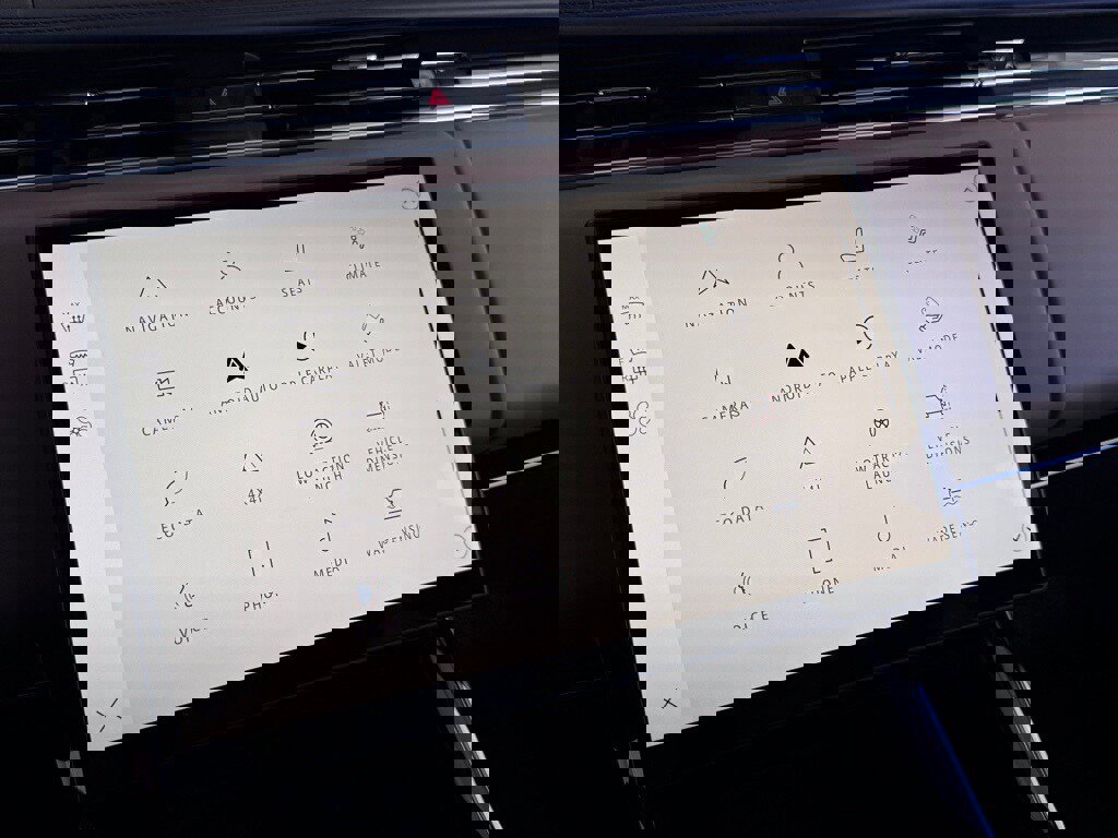 New 2026 Land Rover Range Rover Sport Dynamic SE image 14