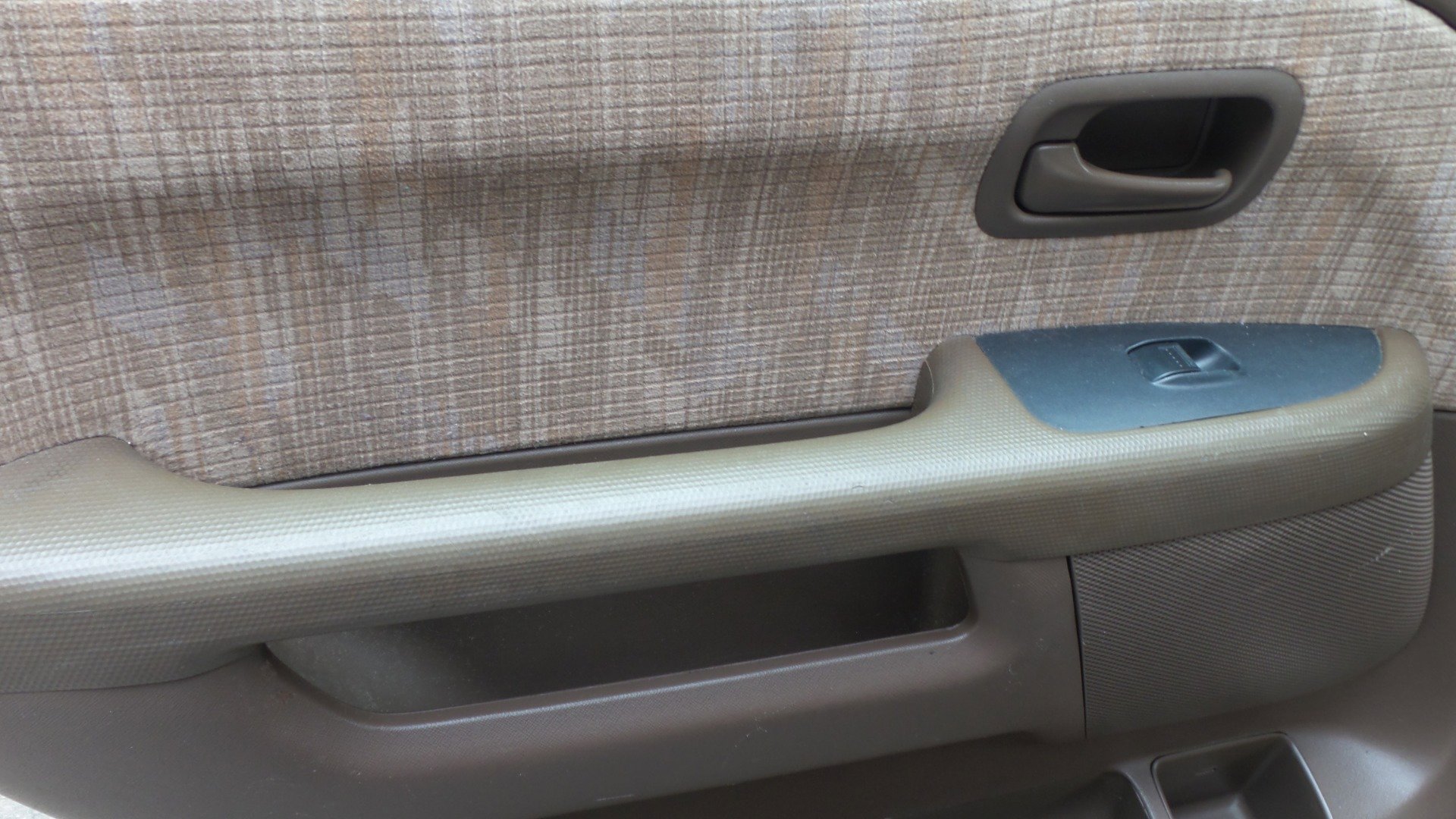 Used 2003 Honda CR-V LX image 18