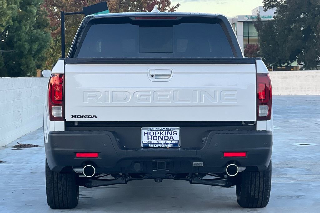 New 2026 Honda Ridgeline Black Edition image 5