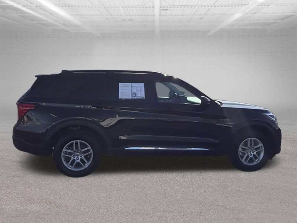 Certified 2025 Ford Explorer Active AWD/4WD image 13