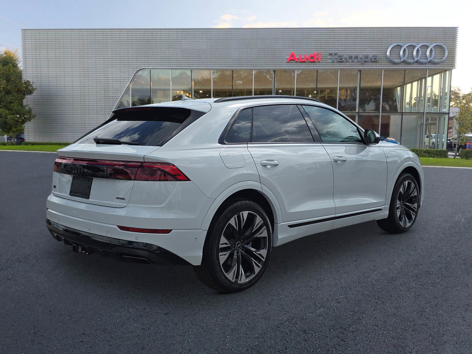 New 2025 Audi Q8 Premium Plus image 4