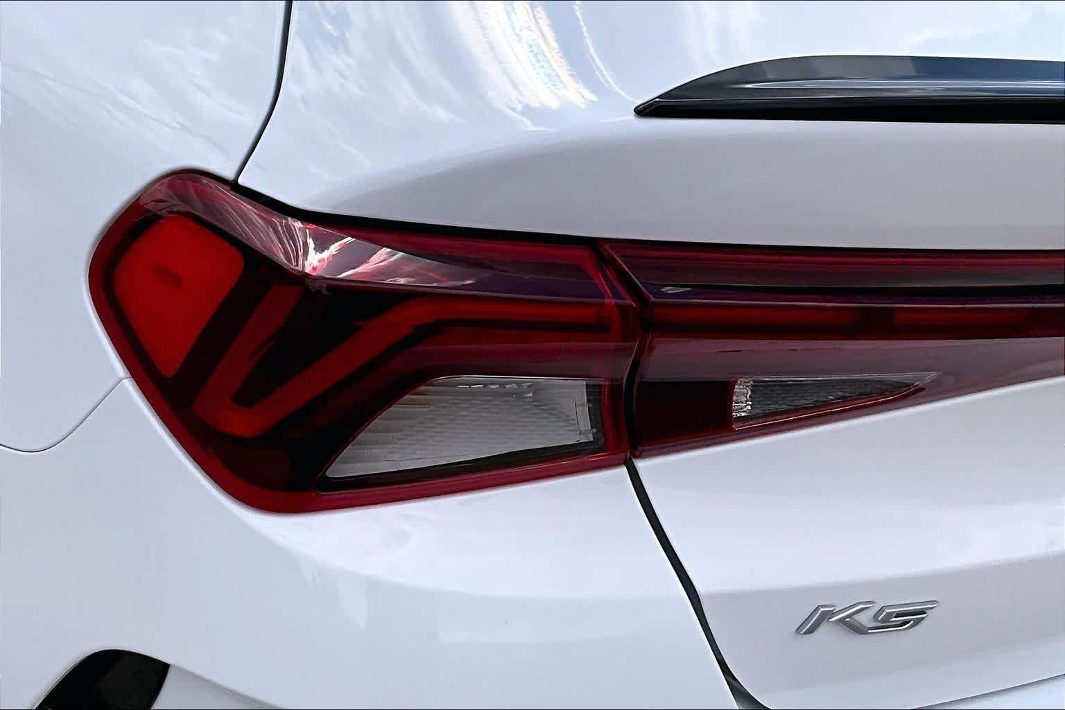 Used 2022 Kia K5 GT-Line FWD image 29
