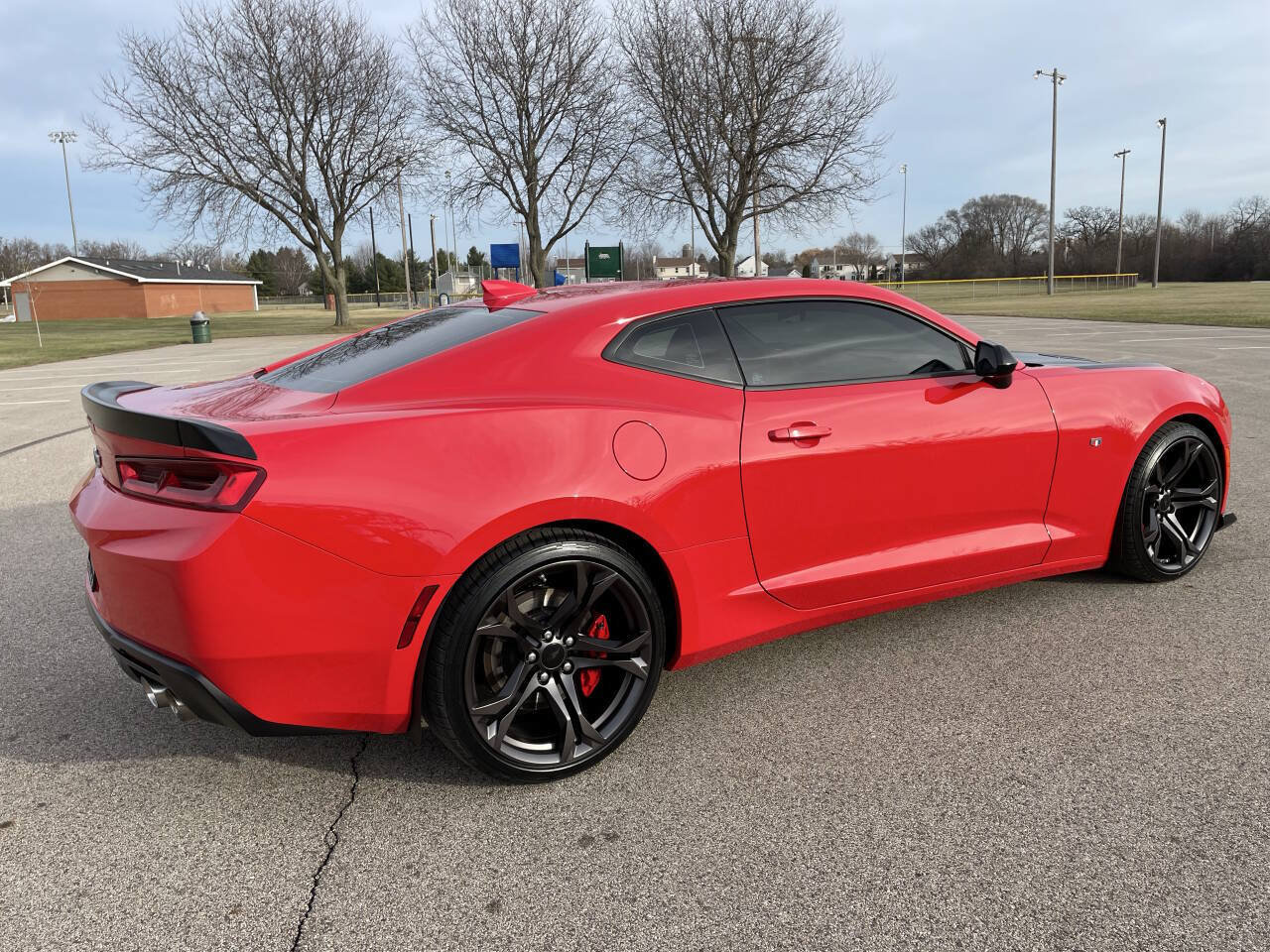 Used 2018 Chevrolet Camaro SS RWD image 31