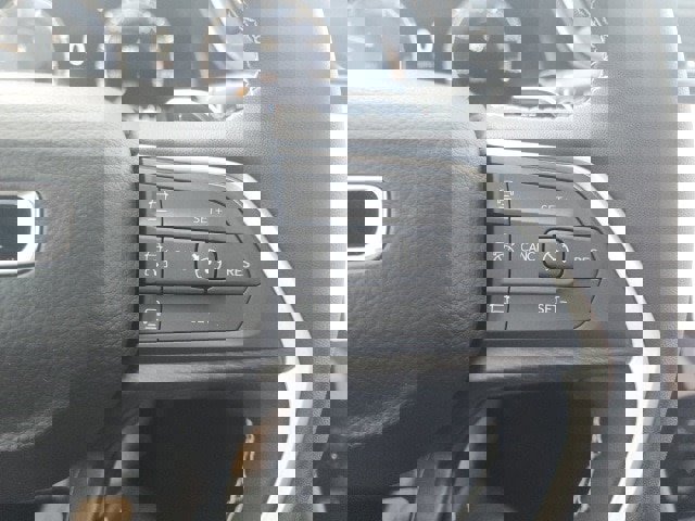 New 2025 Jeep Grand Cherokee Limited image 12