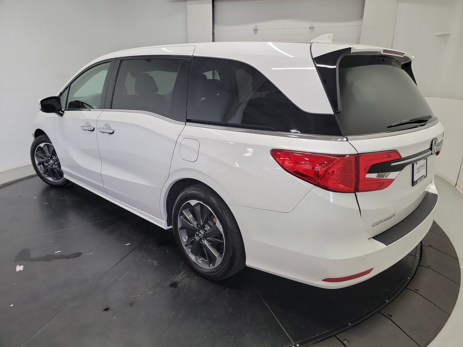 Certified 2023 Honda Odyssey Elite image 6