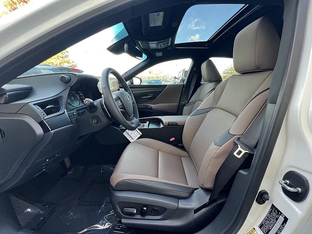 New 2025 Lexus ES 350 w/ Premium Package image 21