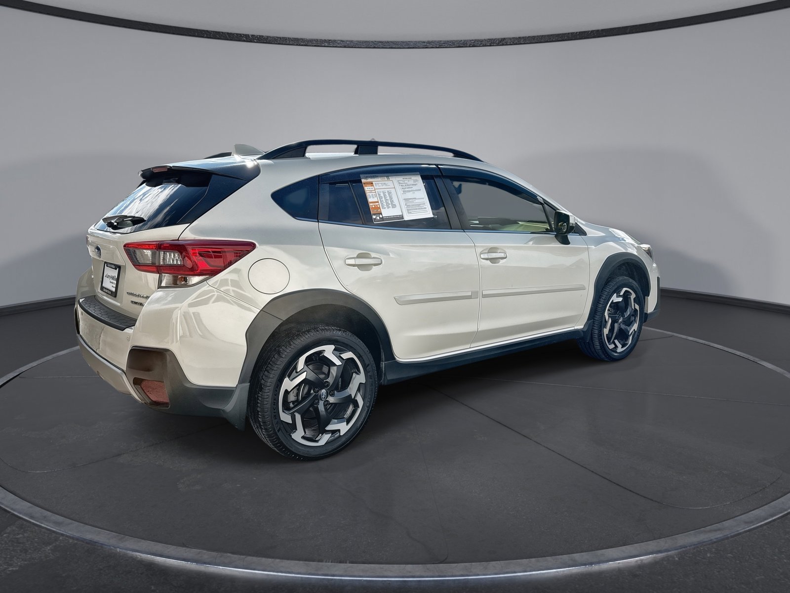 Used 2022 Subaru Crosstrek 2.5i Limited w/ Moonroof Package 2 image 8