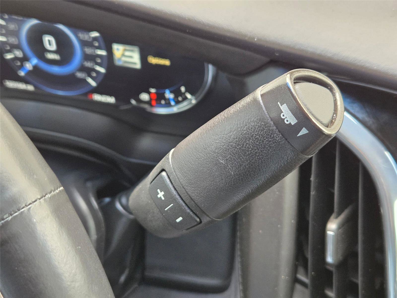 Used 2016 Cadillac Escalade Platinum AWD/4WD image 24