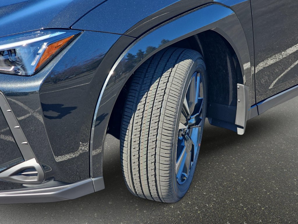New 2026 Lexus UX 300h AWD w/ Accessory Package (P1) image 31