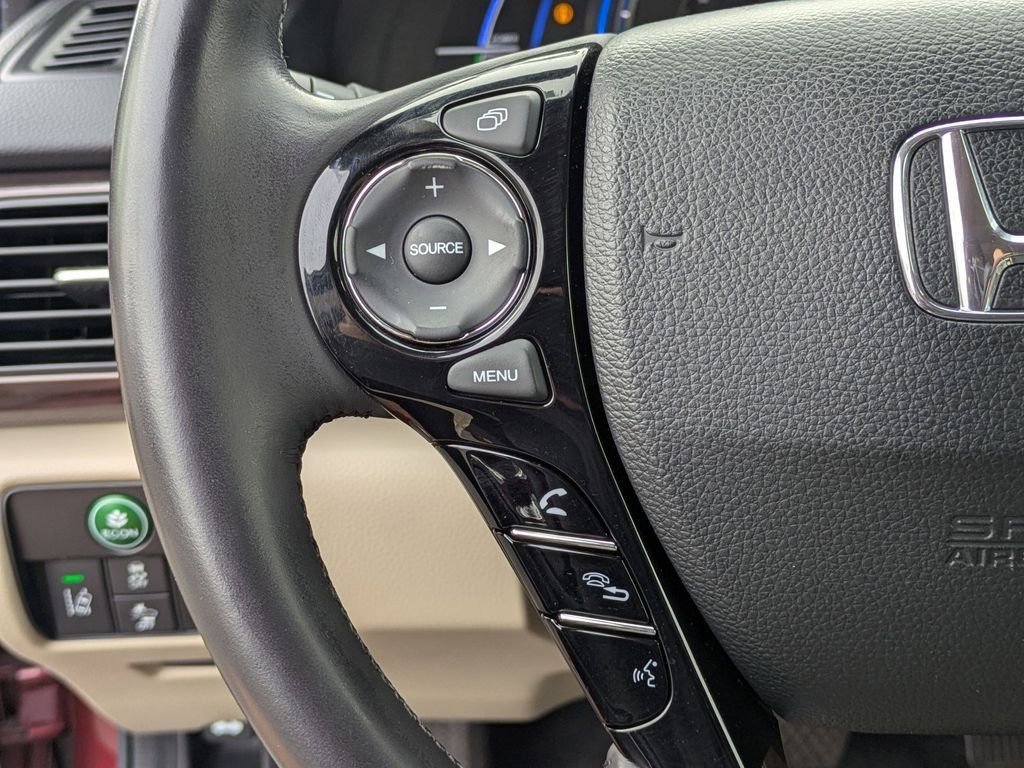 Certified 2017 Honda Accord EX-L image 10