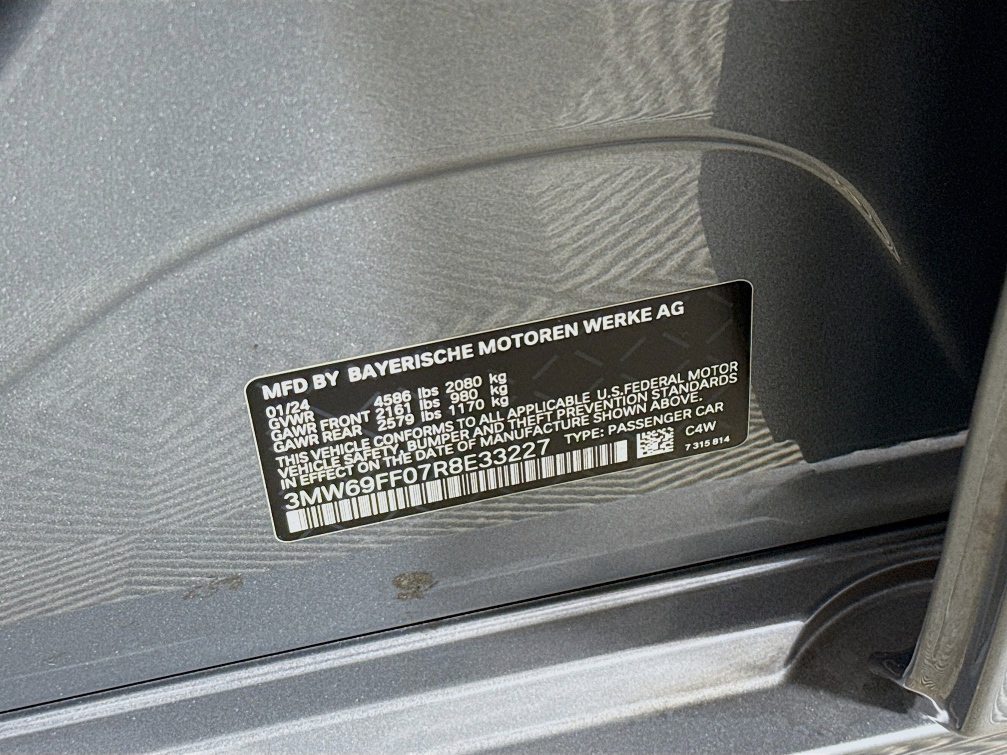 Used 2024 BMW 330i Sedan w/ Convenience Package image 40