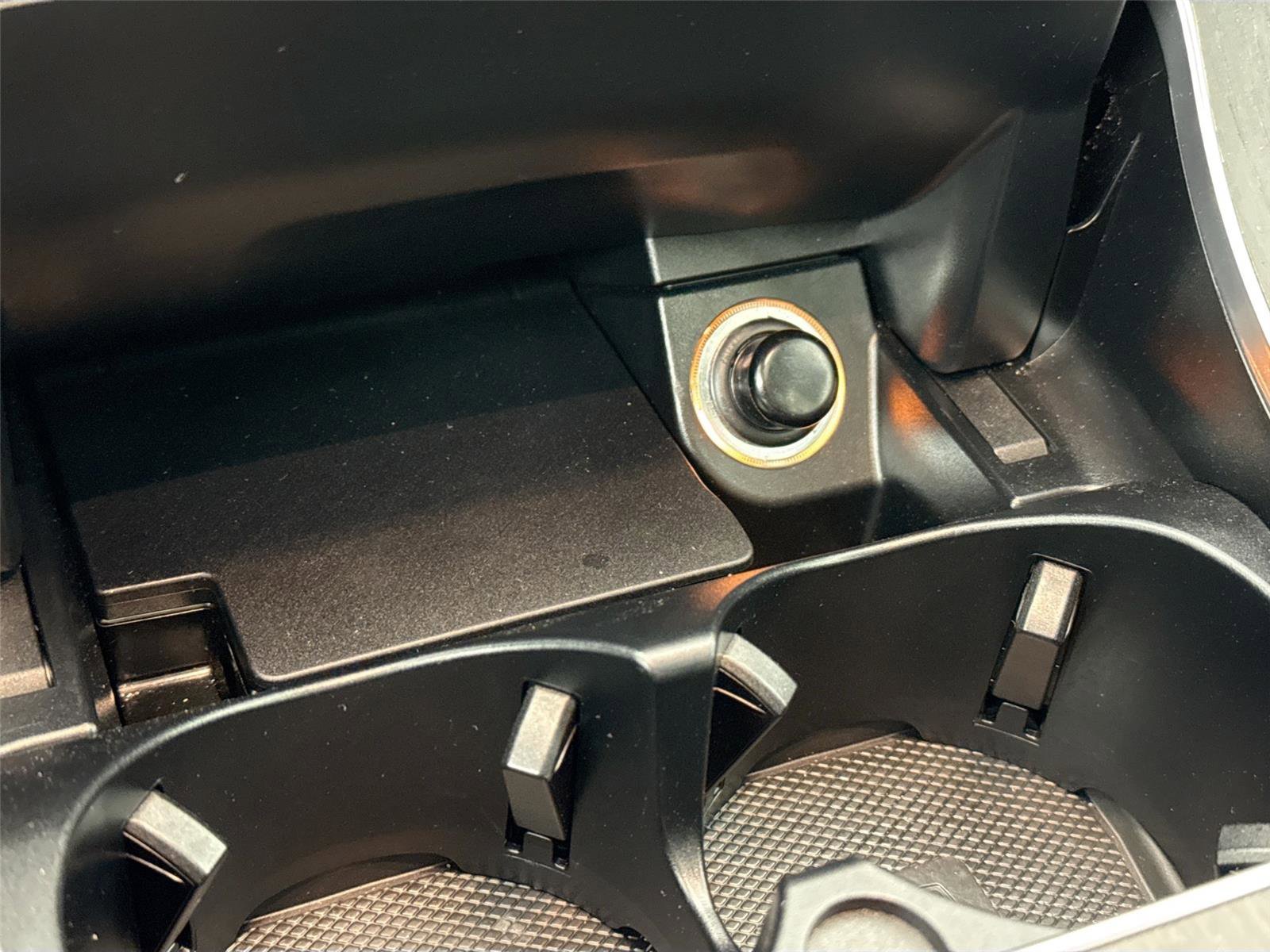 Used 2020 Mercedes-Benz C 300 4MATIC Sedan image 27