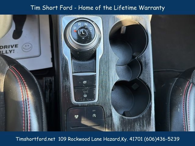 Used 2025 Ford Escape ST-Line image 17