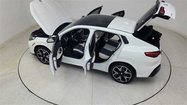 Used 2025 BMW X2 M35i image 91