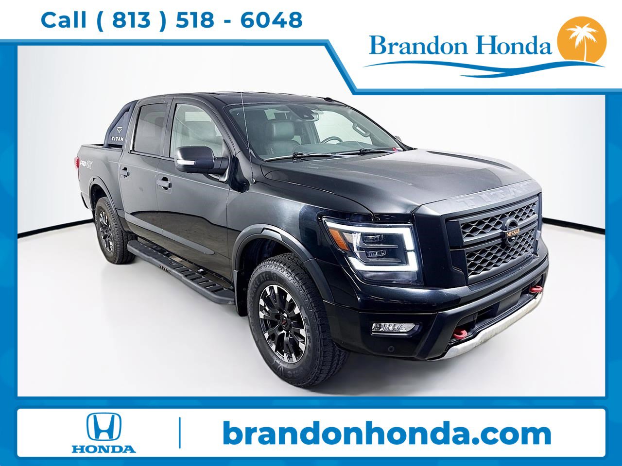 Used 2020 Nissan Titan PRO-4X w/ Pro-4x Convenience Package image 1