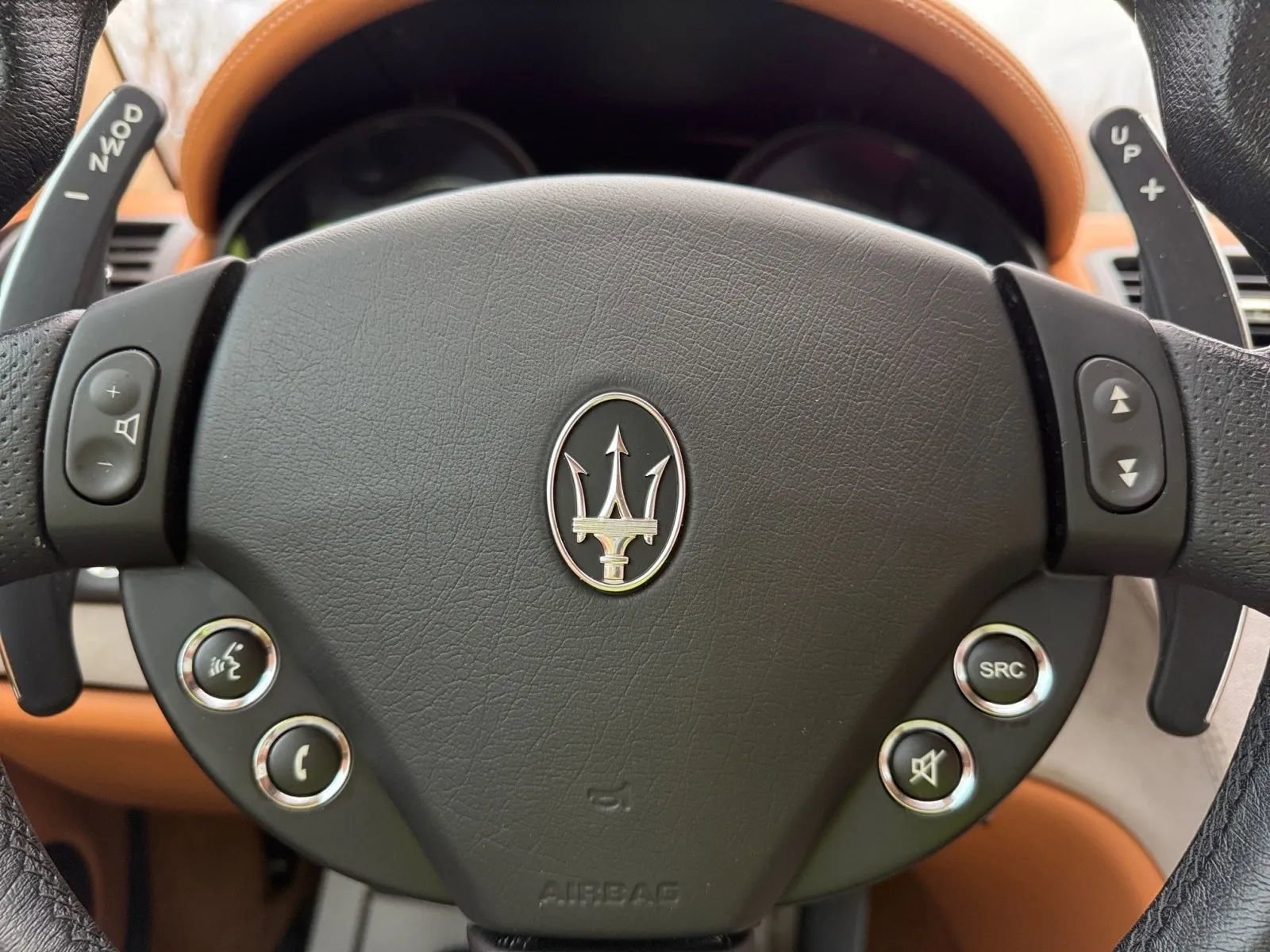 Used 2018 Maserati GranTurismo Sport image 27