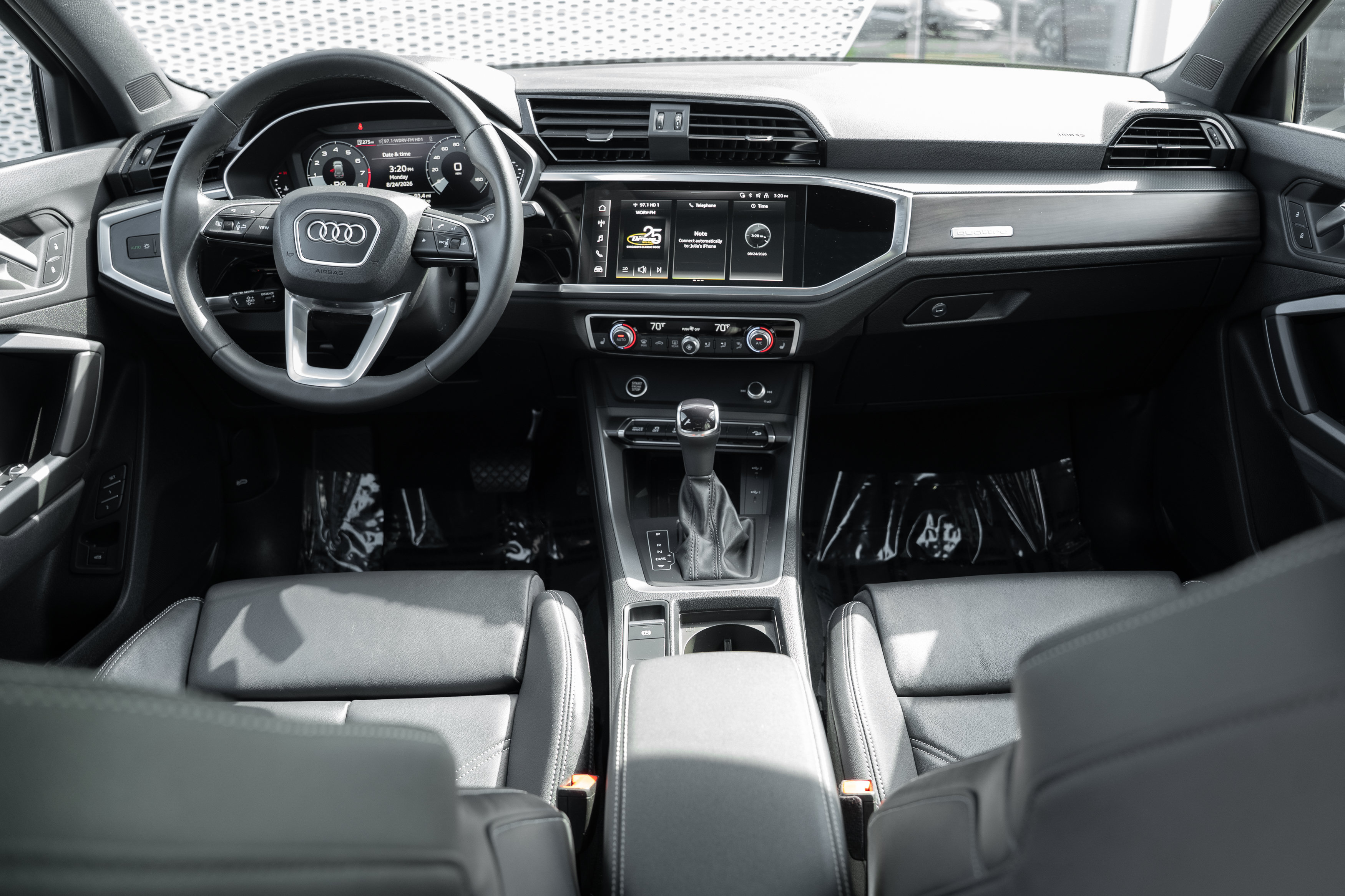Certified 2025 Audi Q3 2.0T Premium w/ Convenience Package AWD/4WD image 8