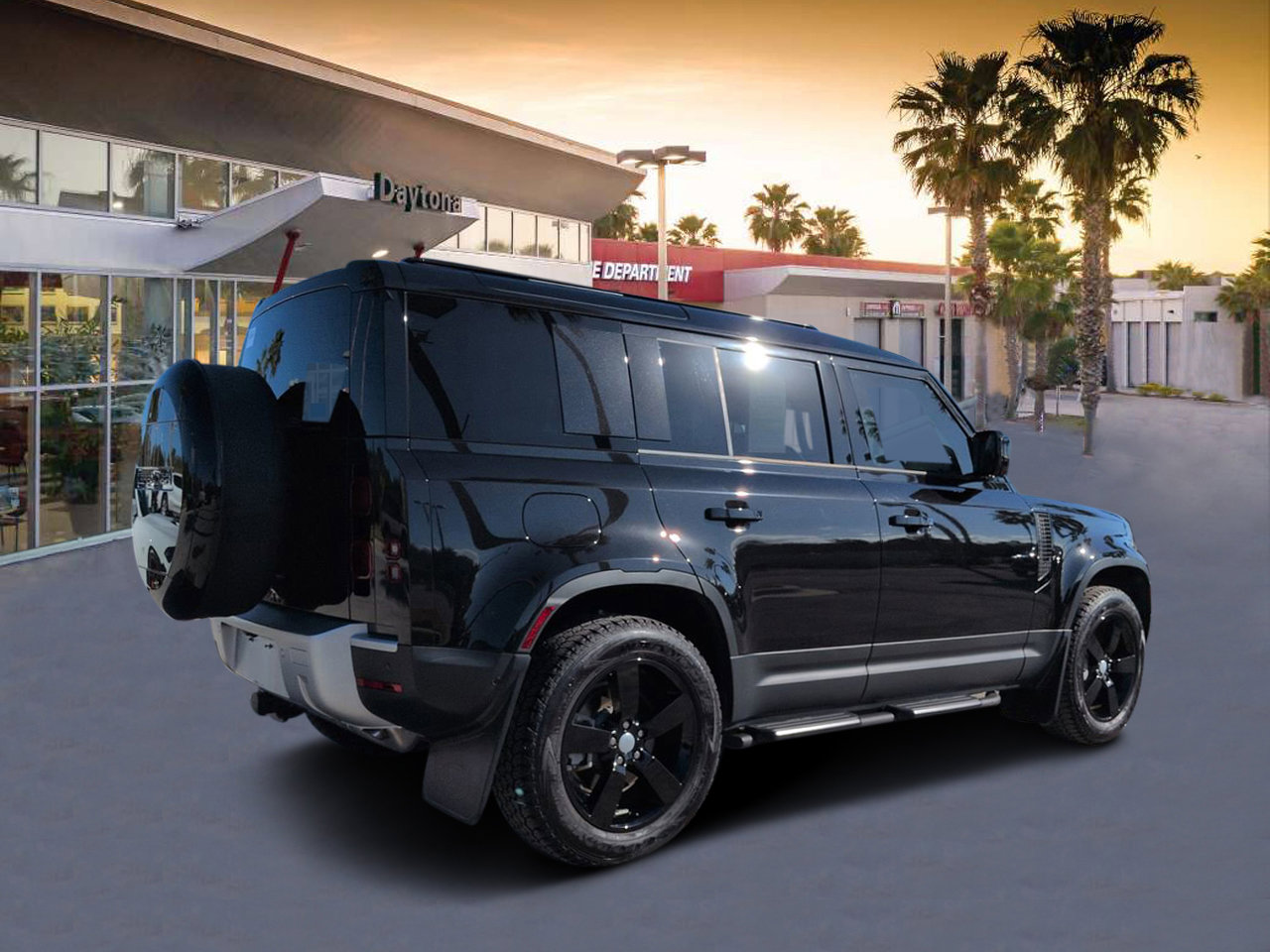 Used 2025 Land Rover Defender 110 S image 3