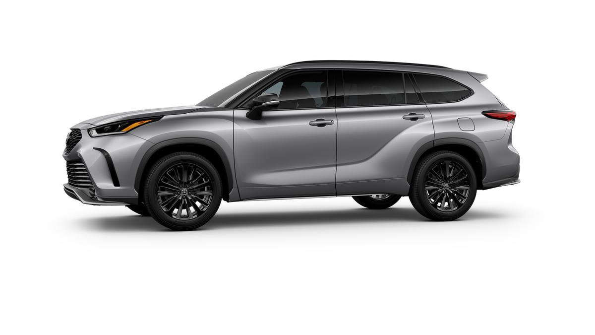 New 2025 Toyota Highlander XSE image 3