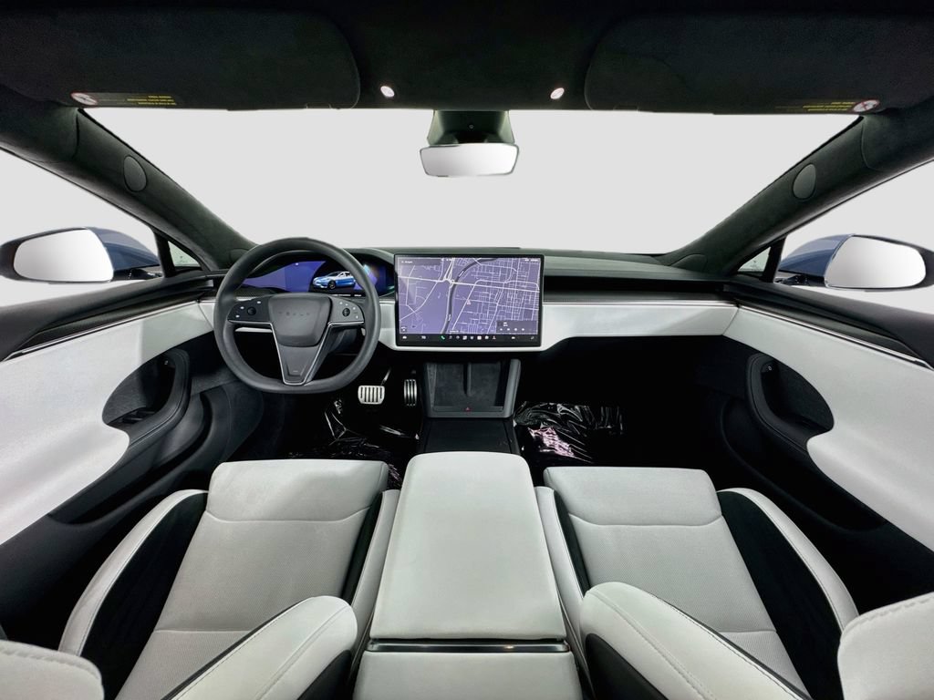 Used 2026 Tesla Model S Plaid AWD/4WD image 16