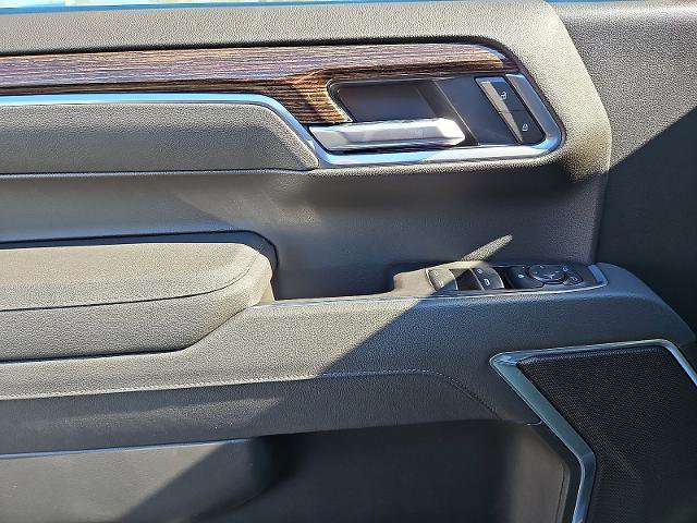 New 2026 GMC Sierra 1500 Elevation image 10