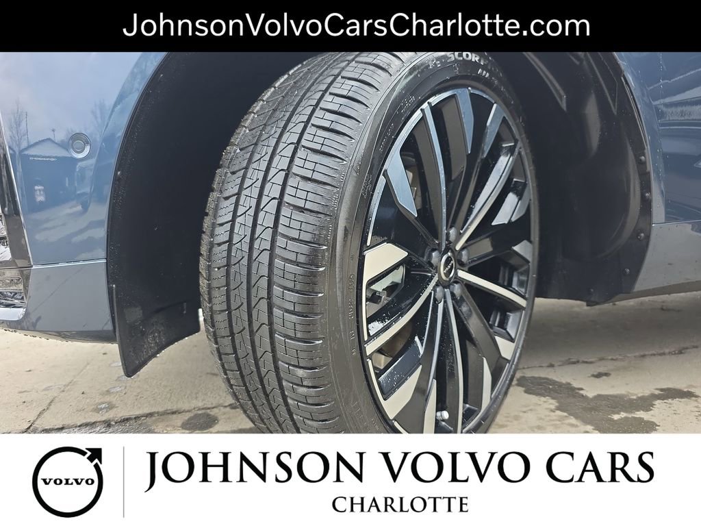 New 2026 Volvo XC60 T8 Ultra w/ Protection Package Premier image 35