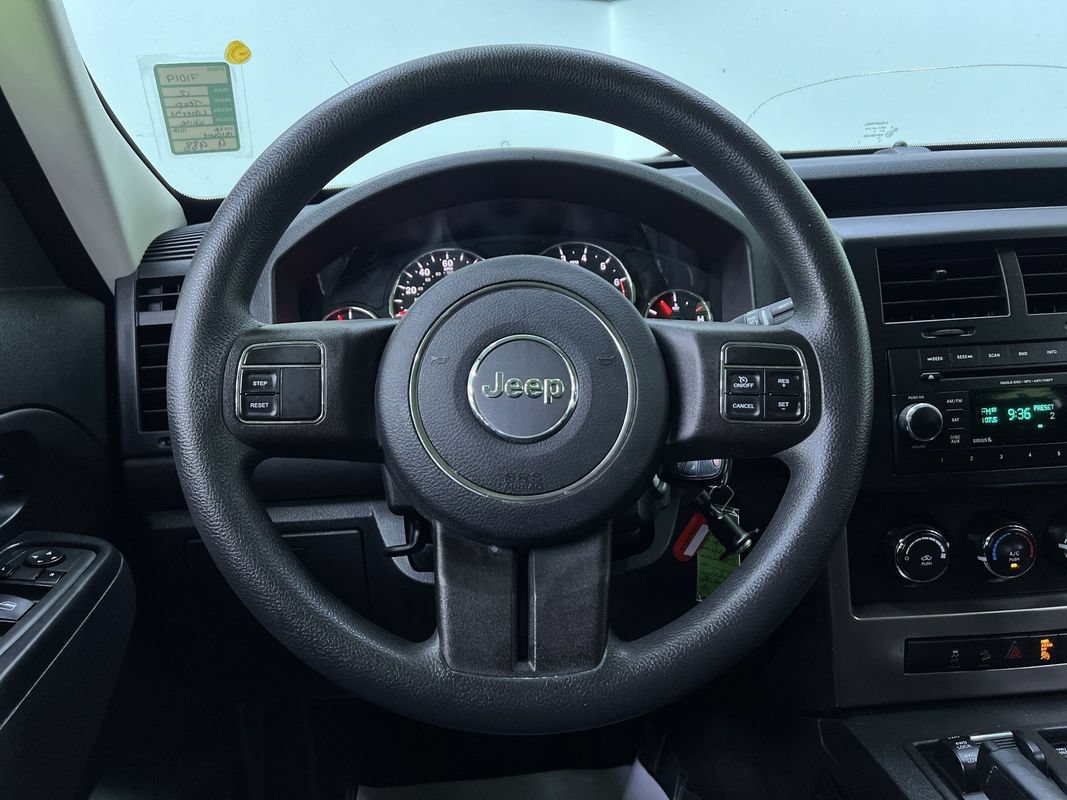 Used 2012 Jeep Liberty Sport AWD/4WD image 20