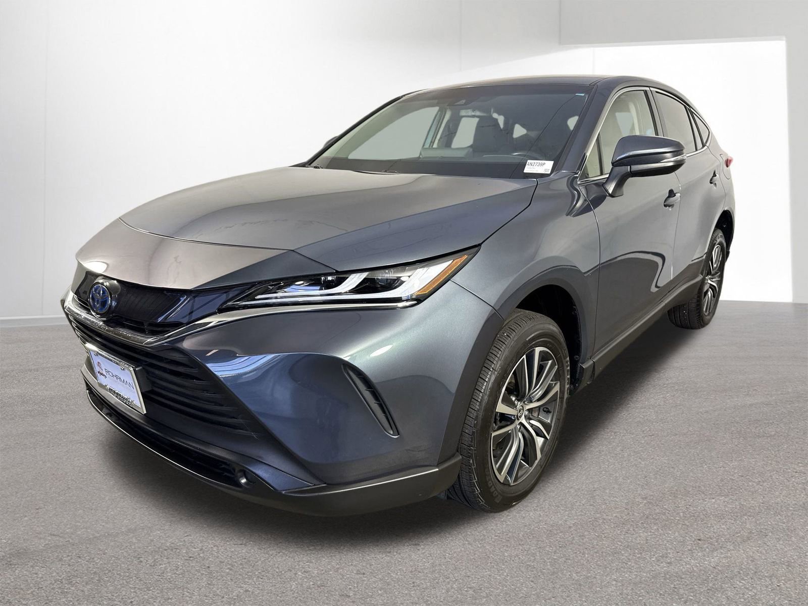 Used 2024 Toyota Venza LE image 23