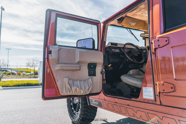 Used 2002 HUMMER H1 4-Door Wagon image 43