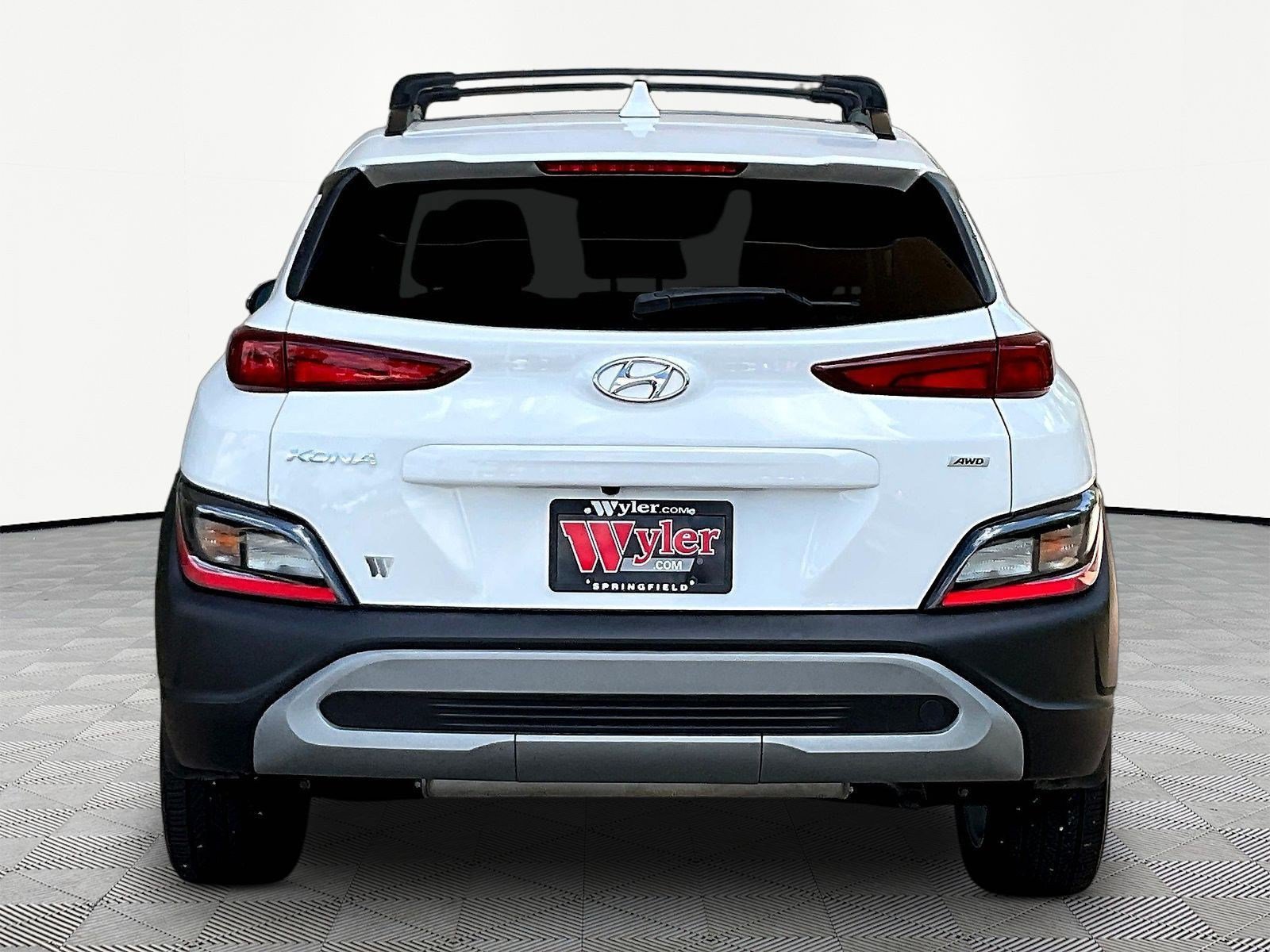 Used 2022 Hyundai Kona SEL w/ Cargo Package AWD/4WD image 5